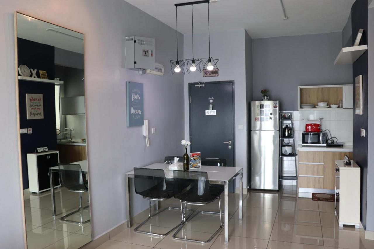 Hnm Homestay Direct Access Mesamall Nilai Klia Usim Экстерьер фото